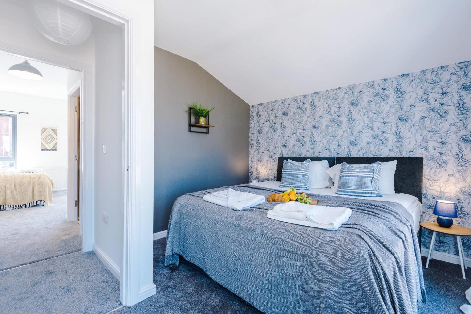 Villa Rest&Recharge At Waterway House Manchester Esterno foto