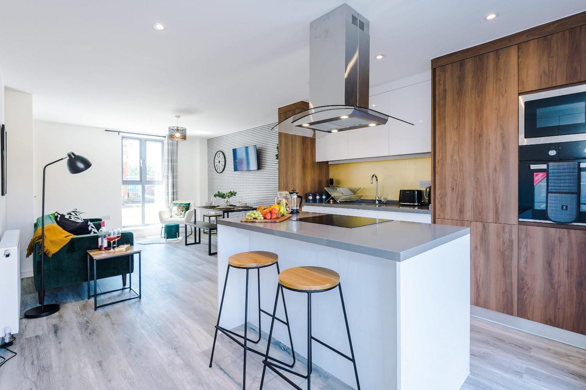 Villa Rest&Recharge At Waterway House Manchester Esterno foto
